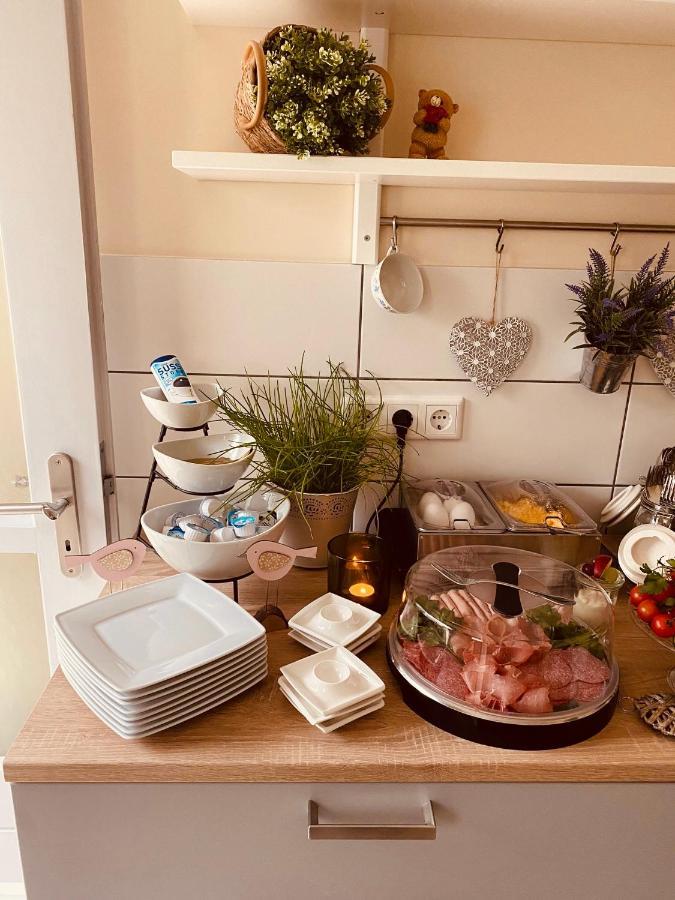 Hotel Pension Garni Haus Am Strand 2 Norddeich  Bagian luar foto